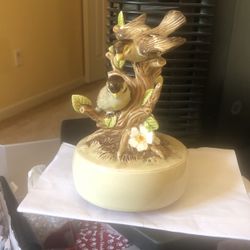 Vintage 1979 Otagiri Musical Rotating Birds