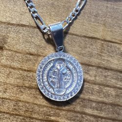 925 Silver San Benito Pendant  And Chain 22”