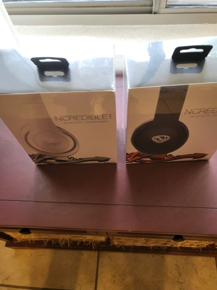 Bluetooth Or Wired Headphones