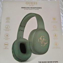 Guess Wireless Headphones 