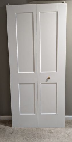 One 36"X 80" Hollow Core Shaker Style Bifold Door