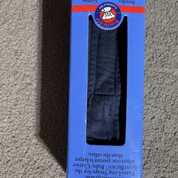 Baby sling/carrier (in Des Moines)
