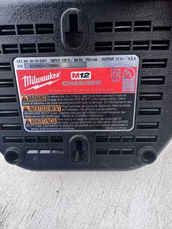 M12 Battery Charger
