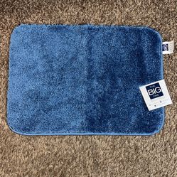 $25 Bathroom Rug 17x24