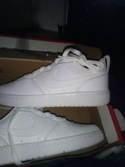 Nike Air Force Size 6 Women