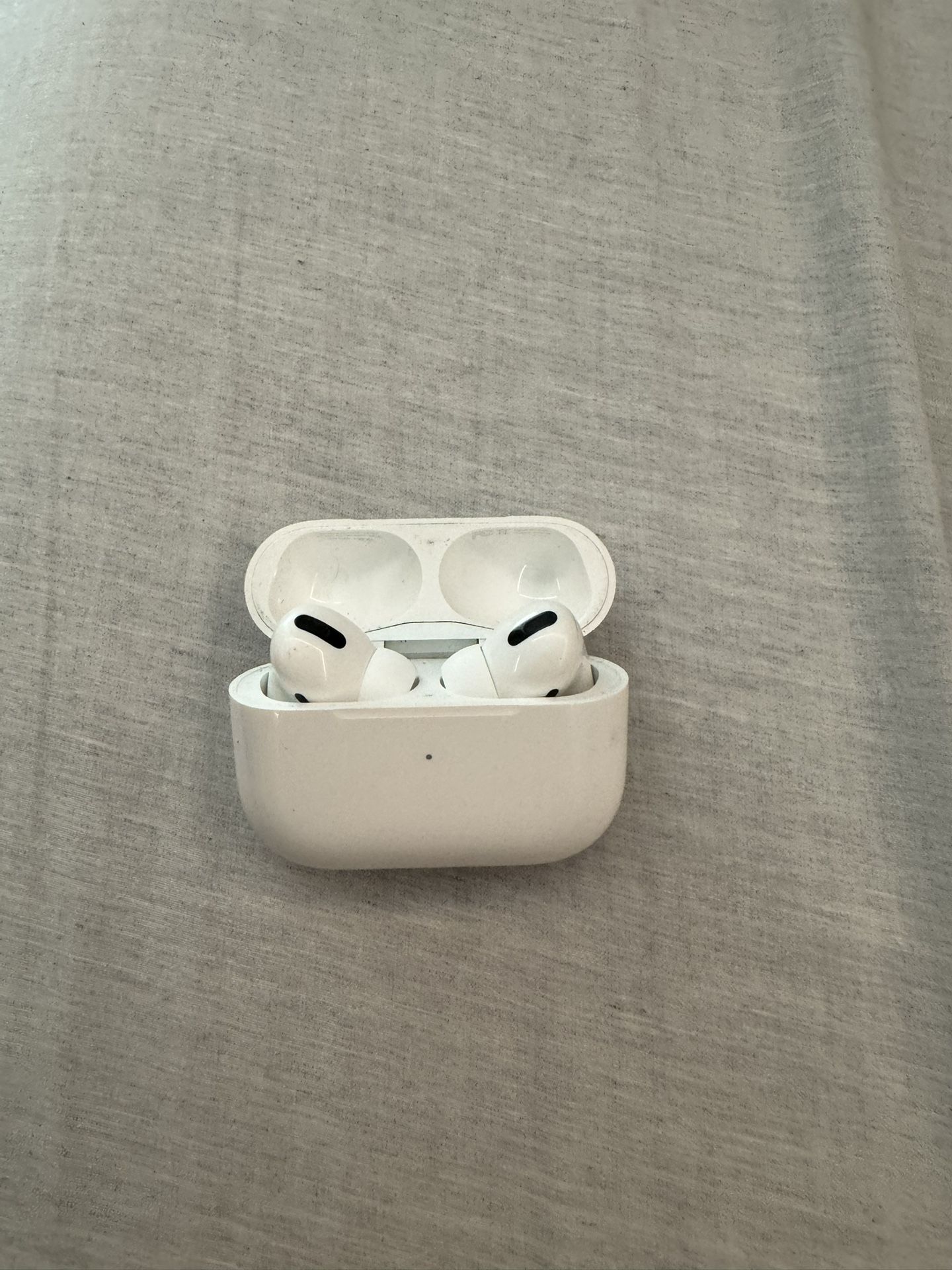 Airpods Pro Gen 1