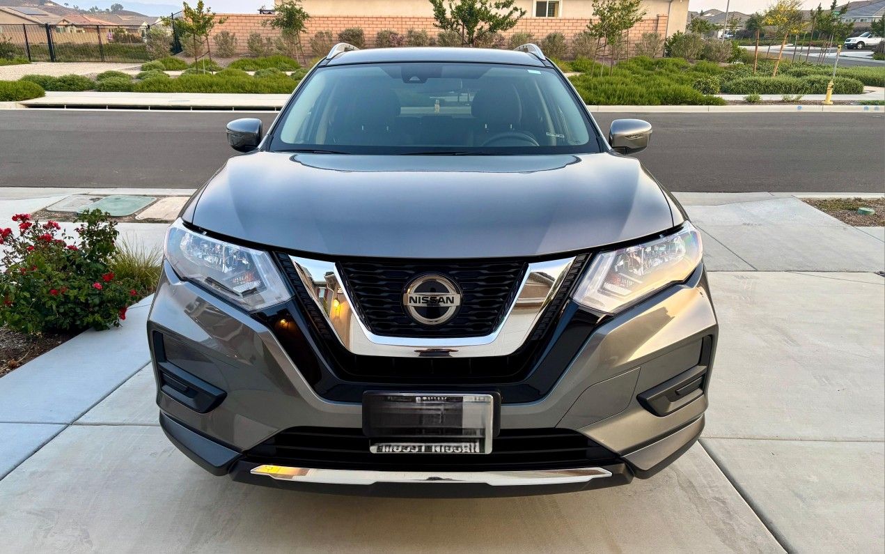 2020 Nissan Rogue