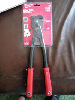 Milwaukee
17 in. Utility Cable Wire Stripper/Cutter