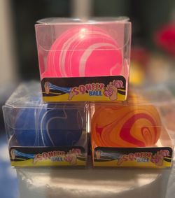 Squeeze ball