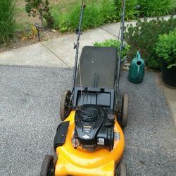 Poulan Pro Lawnmower