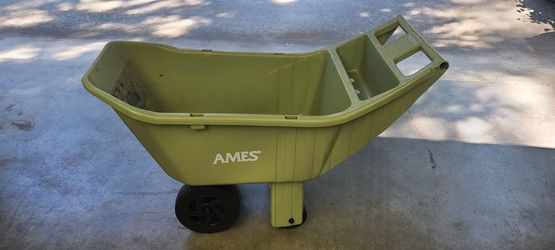 Like New! Nice Ames Easy Roller + Lawn Cart