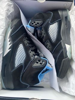 Jordan 5 university blue/black