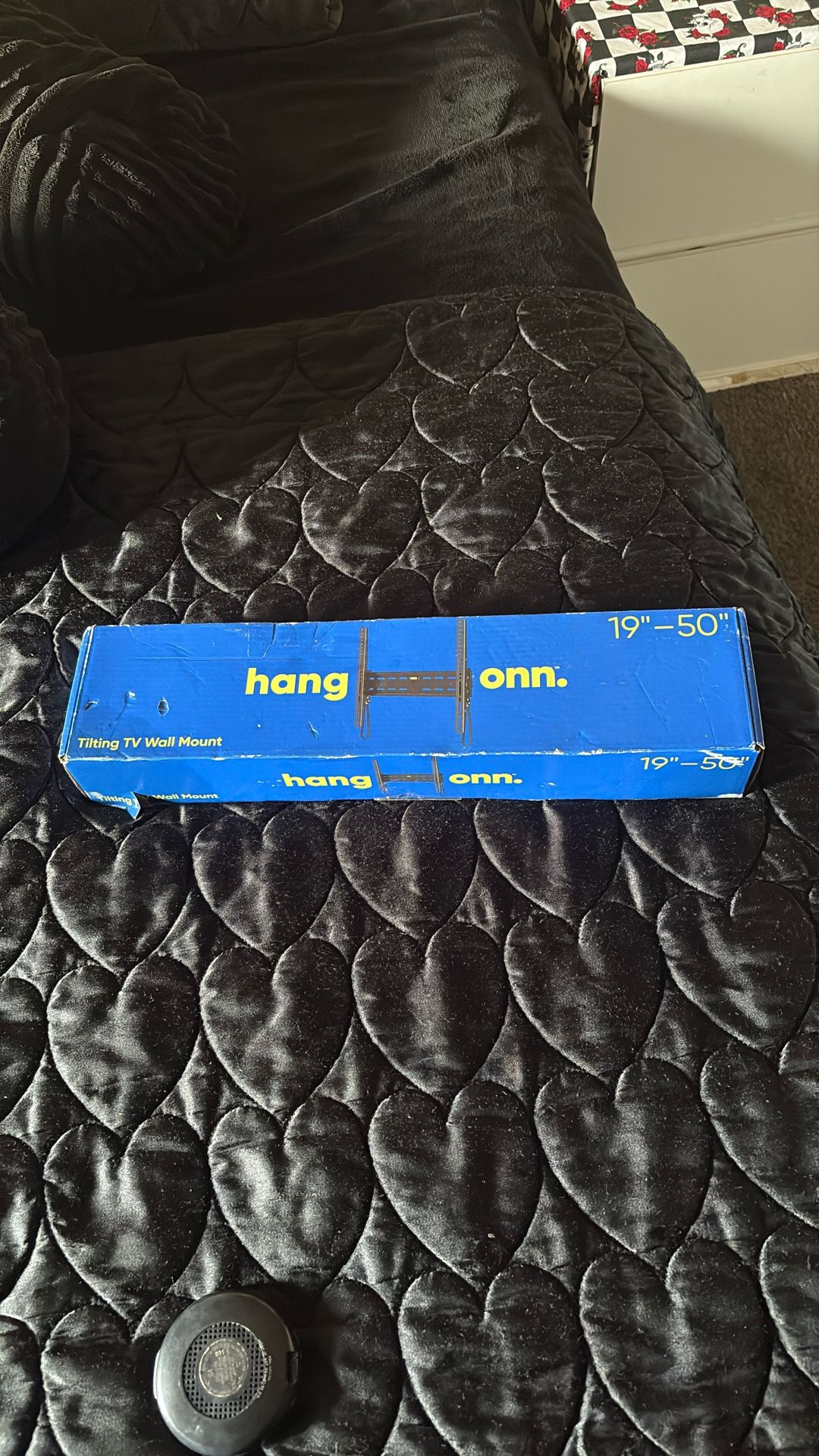 Tilting Tv wall mount