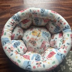 Pet/Cat Bed 