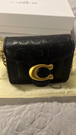 Cross Body Wallet With Chain 