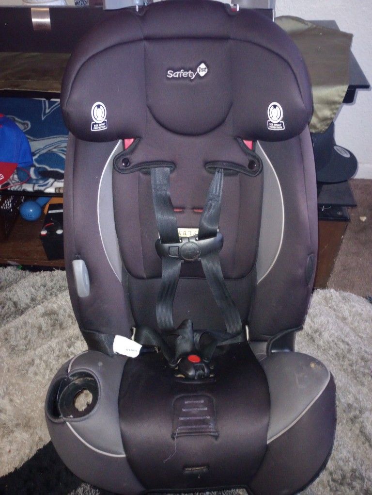 Safety 1st Convertible Carseat