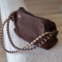 Authentic Bottega Veneta Intrecciato Hobo - Espresso