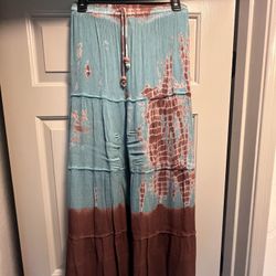 Beautiful Skirt ~ Large