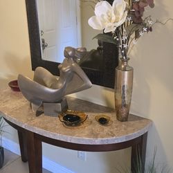 CONSOLE ENTRY WAY TABLE WITH MIRROR.