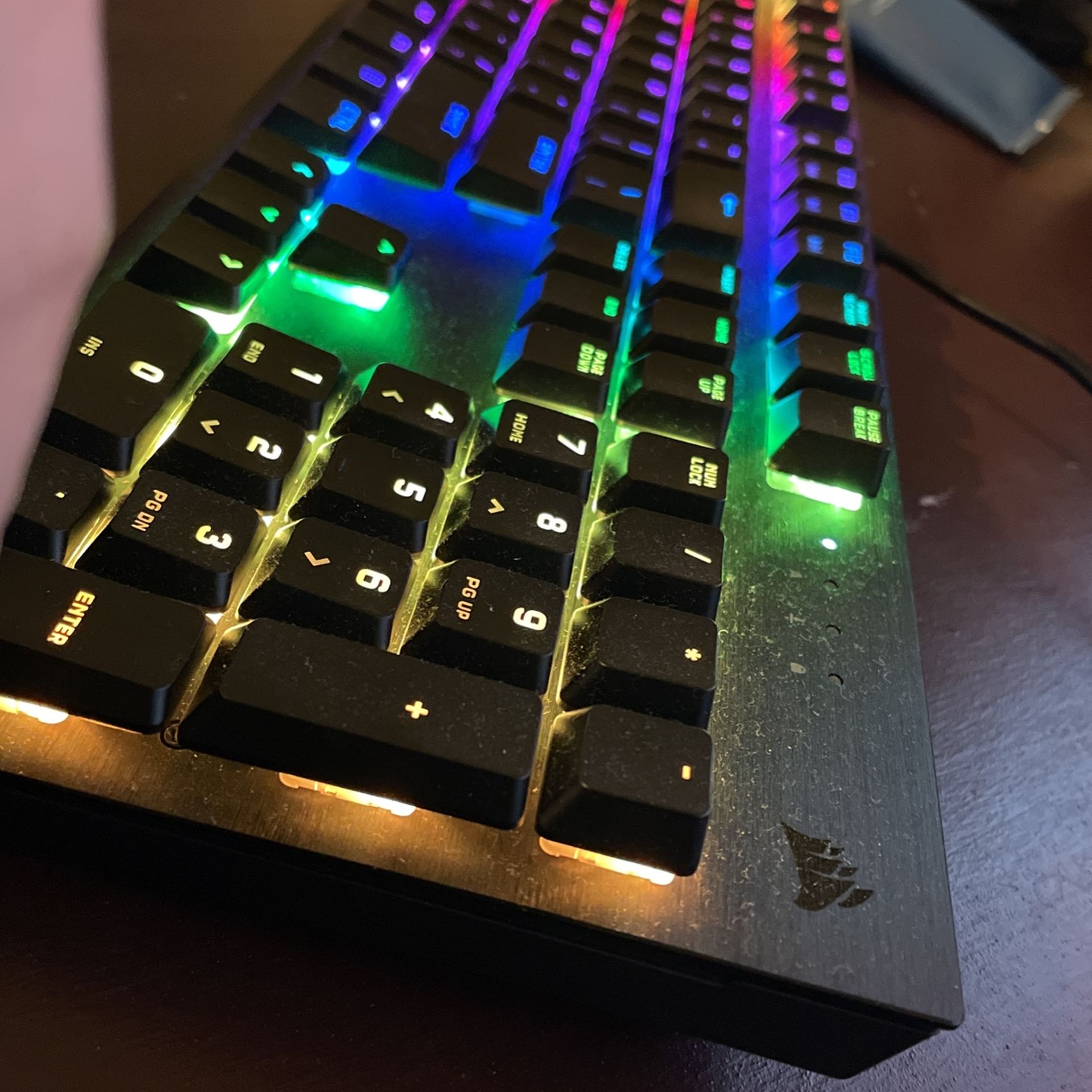 Corsair Full Size Cherry MX Red Low Profile