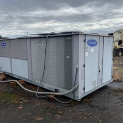 Carrier Roof Top A/C Unit