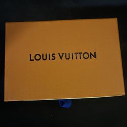 Louis Vouton card holder