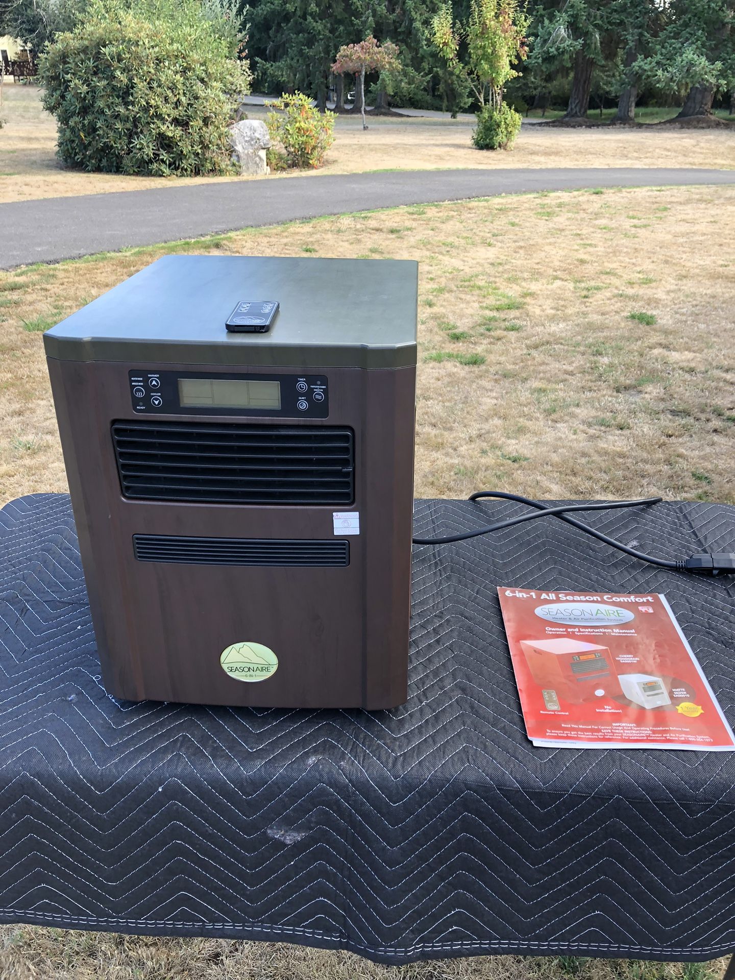 Seasonaire 6 In 1 Heater/Air Purifier/ Humidifier And Fan!! In Great Condition!!