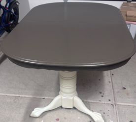 Dining room table