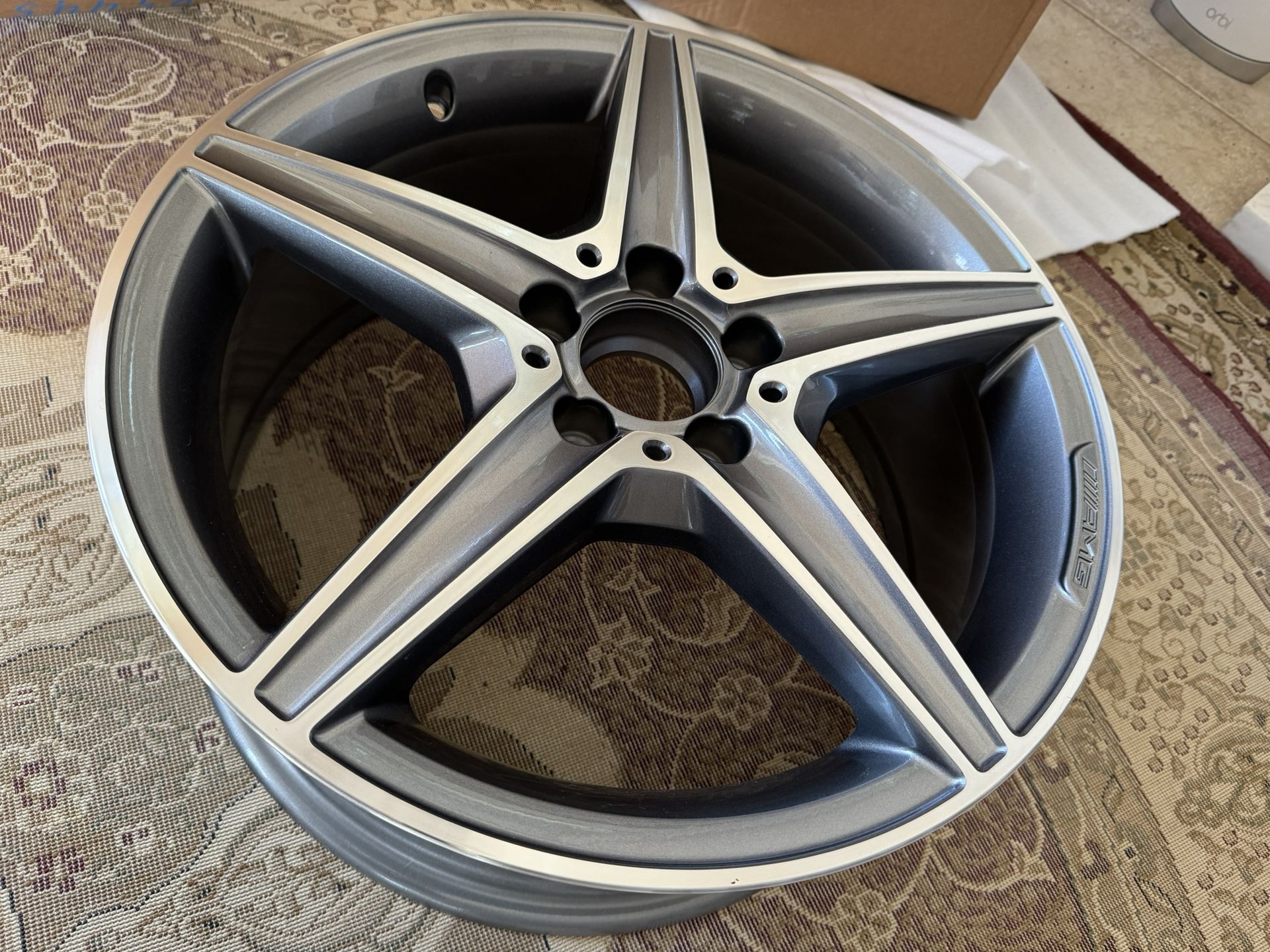 Mercedes Rim