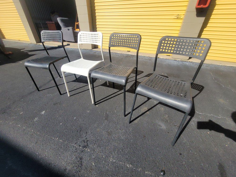 Set Of 4 IKEA Chairs...Sunday SAVINGS!!!