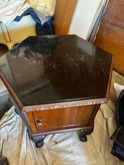Vintage Mahogany Drum Table with Claw and Ball Feet