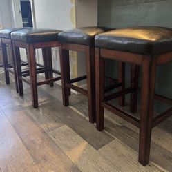 4 Bar Stools, Pier 1, Black And Brown