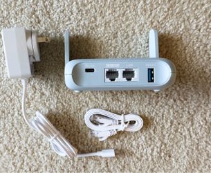 GL.iNet travel router