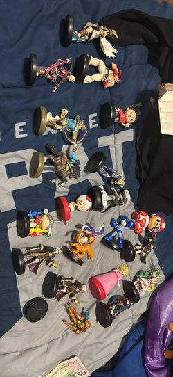 Loose Amiibos for sale
