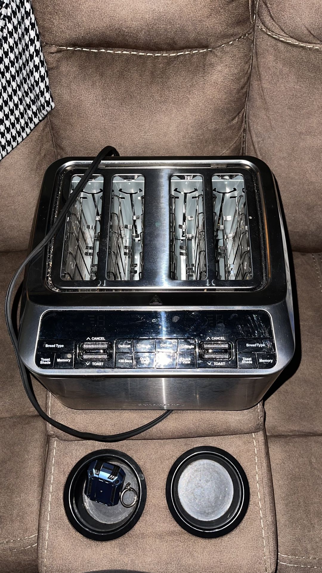 4-Slice standard slot Motorized 1800 W Grey Digital Toaster Like New Used Only Twice No Box