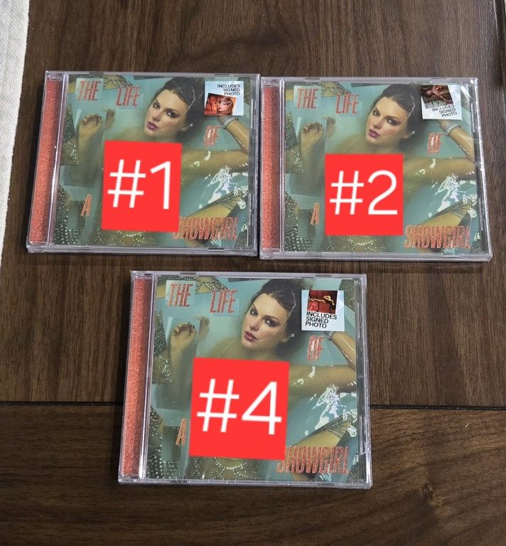 Taylor Swift - The Life of a Showgirl CD + Hand Signed Photo