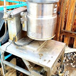 Cleveland Jacketed Steam Kettle