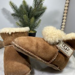 UGG Australia Infant Boots Size:L 