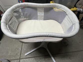 Halo Bassinet Swivel Sleeper
