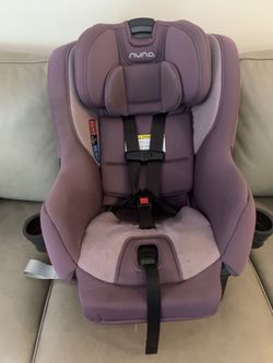 Nuna Rava Car seat
