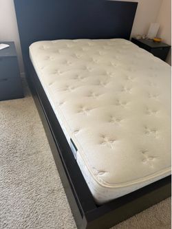 Ikea bed with 4 drawers