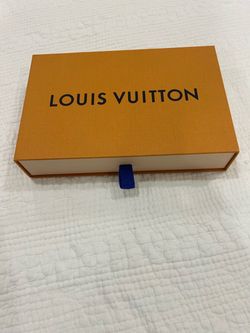 Luis vuitton 5/4x2 it’s brand new box