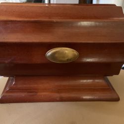 Bombay Ring/jewelry Box 