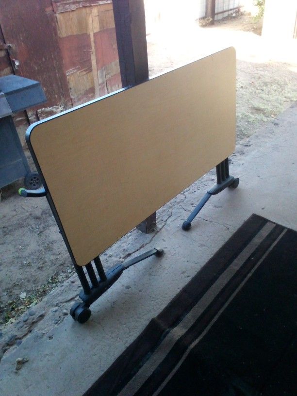 Folding Table
