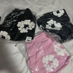 Denim Tear Shorts NEED GONE SEND OFFERS 
