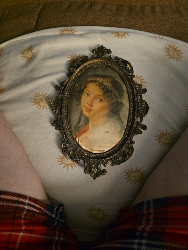 Antique Miniature, Silhouette, Young Lady, England
