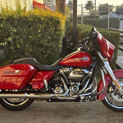 2023 Harley-Davidson Street Glide