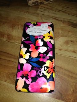 Lady Jane theft blocker wallet. New