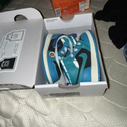 Jordan 1 MID SS (TD)