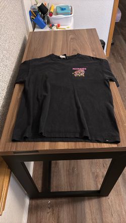 Comfortable T Shirt Size L NoHours